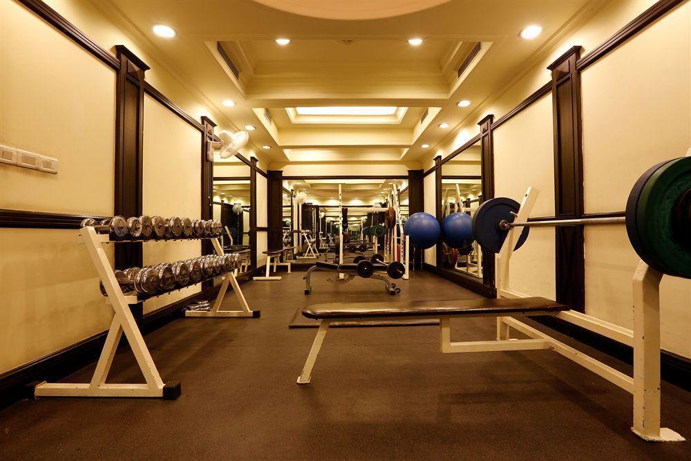 Townhouse 517 La Sapphire Near Delhi Airport Hotel New Delhi Bagian luar foto