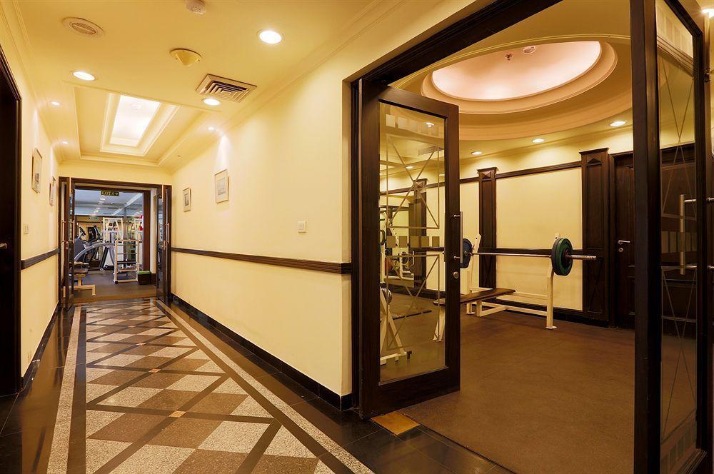 Townhouse 517 La Sapphire Near Delhi Airport Hotel New Delhi Bagian luar foto